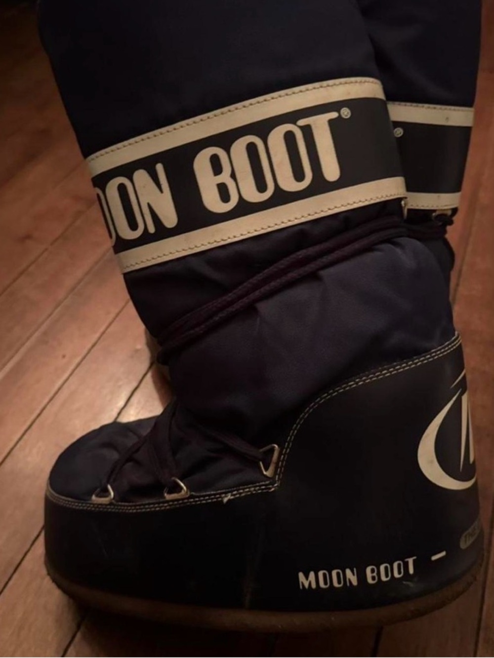 Moon Boot Women's Navy and White Snow Boot